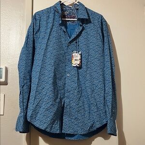 Robert Graham Blue Wave Pattern Men's Shirt